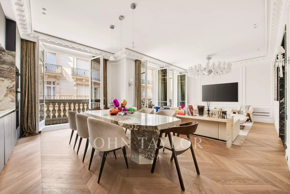 Apartment in Chaillot, Paris 16e Arrondissement, Paris 2 - 18055679