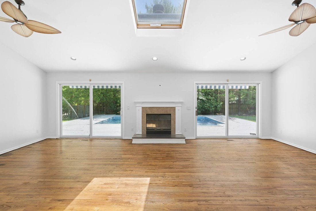 House in Hampton Bays, New York, United States 5 - 18057080