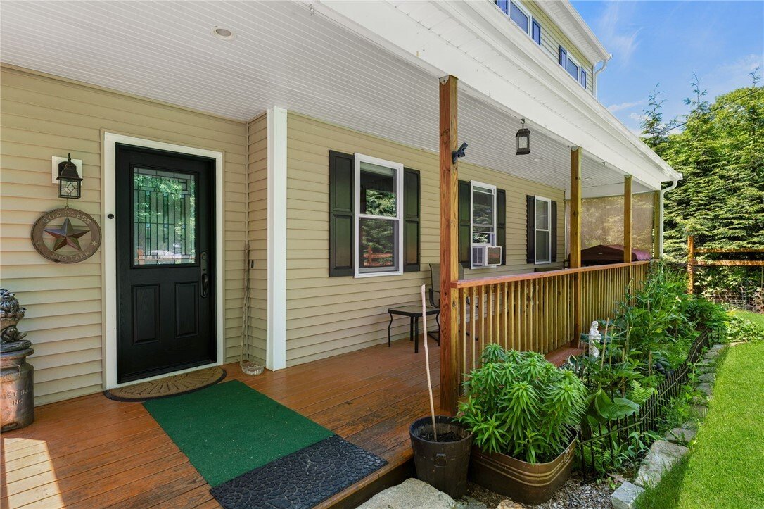 House in Glocester, Rhode Island, United States 3 - 18058715