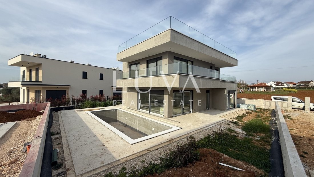 House in Porec, Istria County, Croatia 1 - 17533925