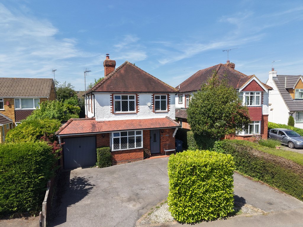 House in Holmer Green, Little Missenden, England 1 - 18055489
