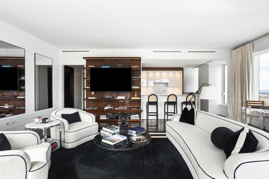 Condo in New York, New York, United States 2 - 18055381