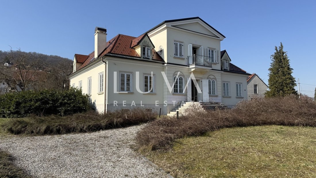 Villa in Centar, Samobor, Zagreb County 1 - 17320214