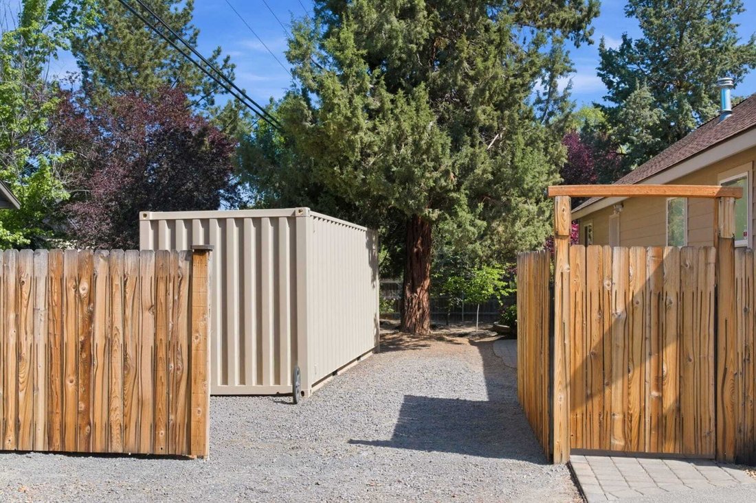 House in Bend, Oregon, United States 5 - 18056074