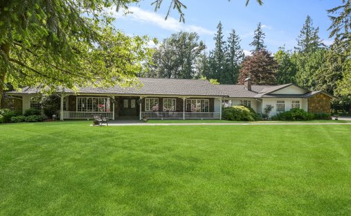 House in Langley Township, British Columbia, Canada 1