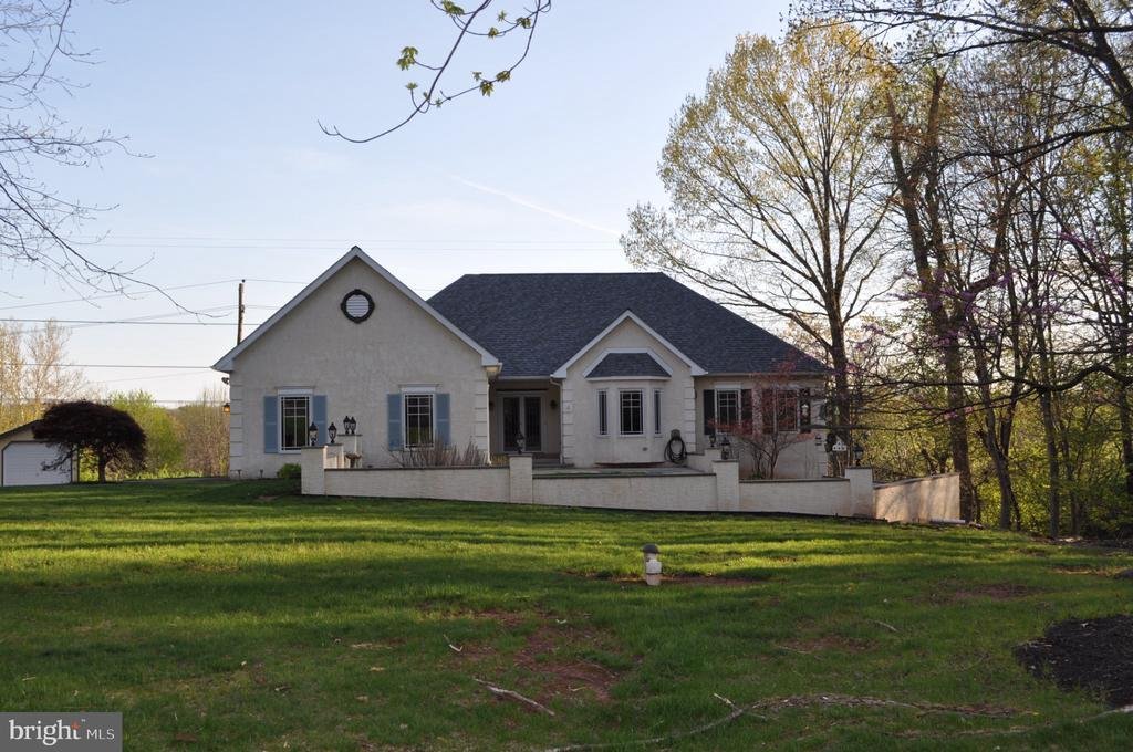 House in Eagleville, Pennsylvania, United States 1 - 17351046