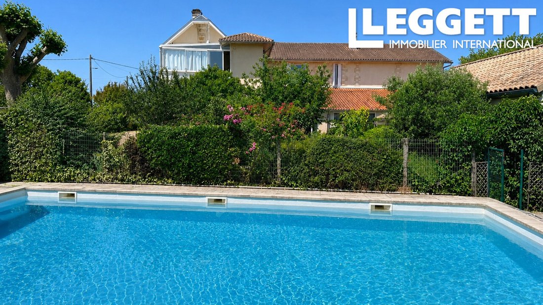 Villa in Saint-Christoly-de-Blaye, Nouvelle-Aquitaine, France 4 - 14330870