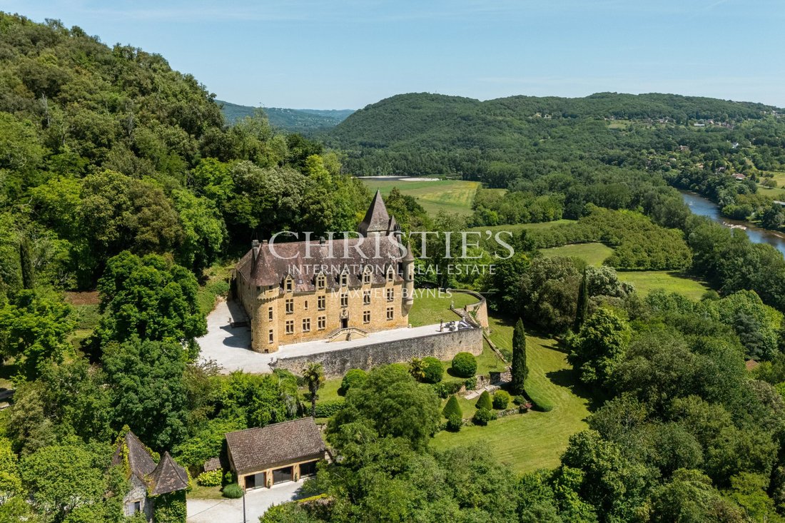 Castle in Sarlat-la-Canéda, Nouvelle-Aquitaine, France 2 - 18055730