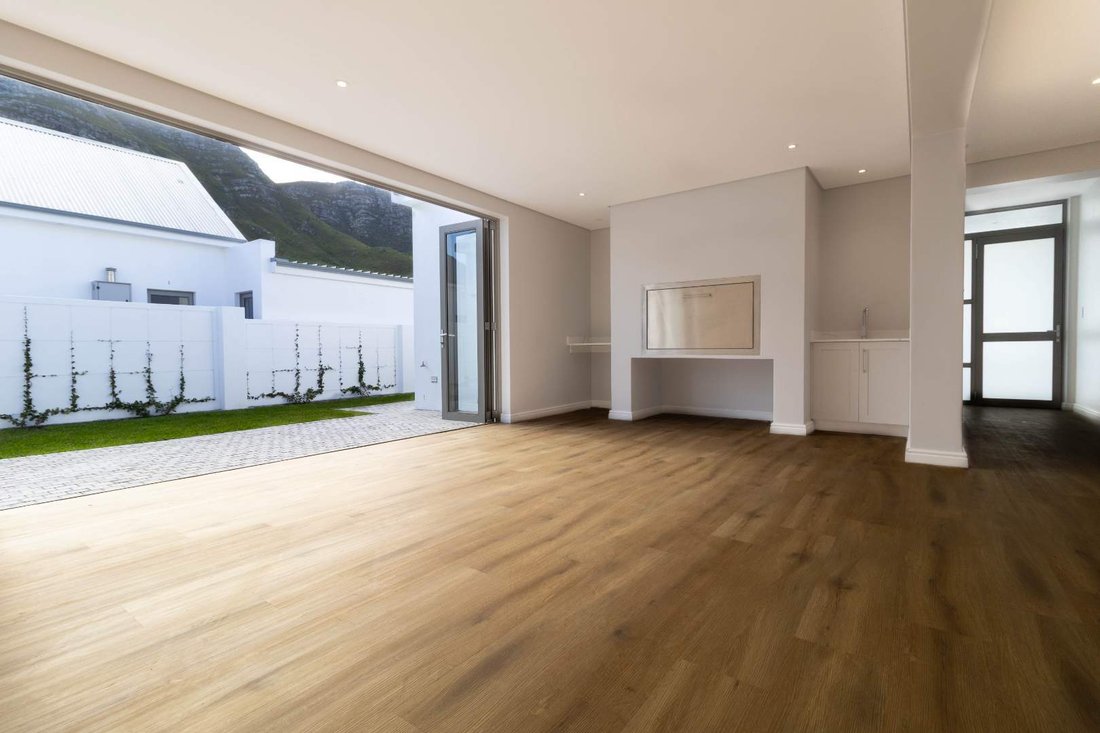House in Vermont, Western Cape, South Africa 4 - 18054792