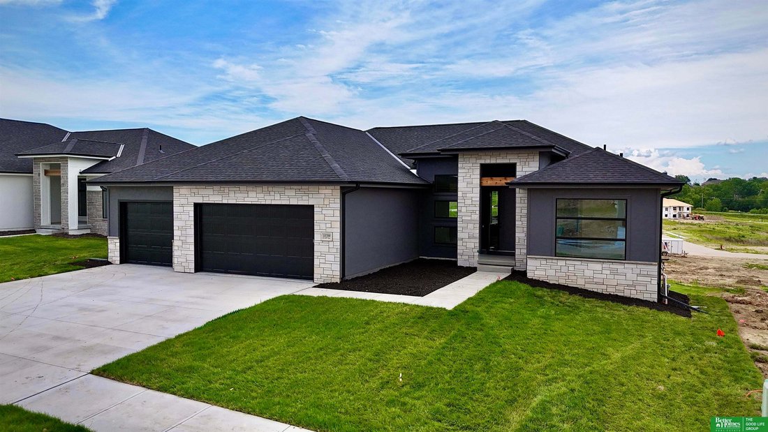 House in Gretna, Nebraska, United States 1 - 17141478
