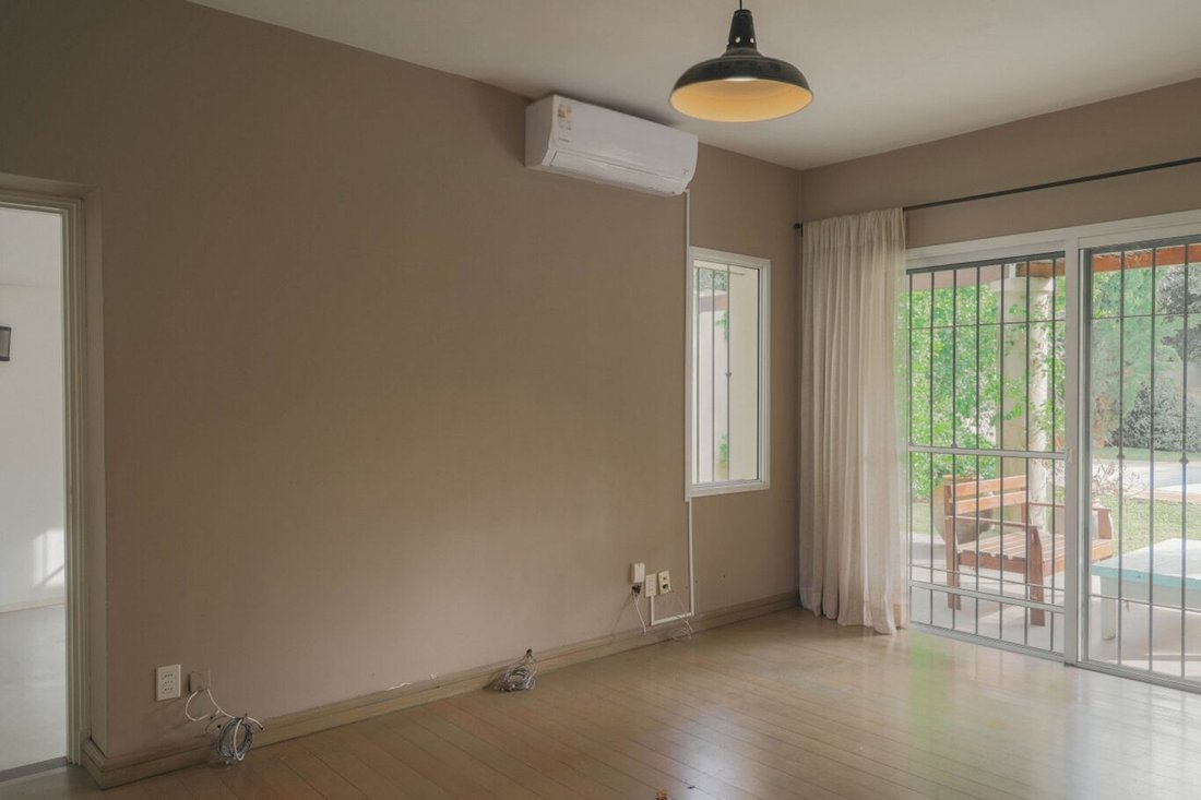 House in Montevideo, Departamento de Montevideo, Uruguay 4 - 18054892