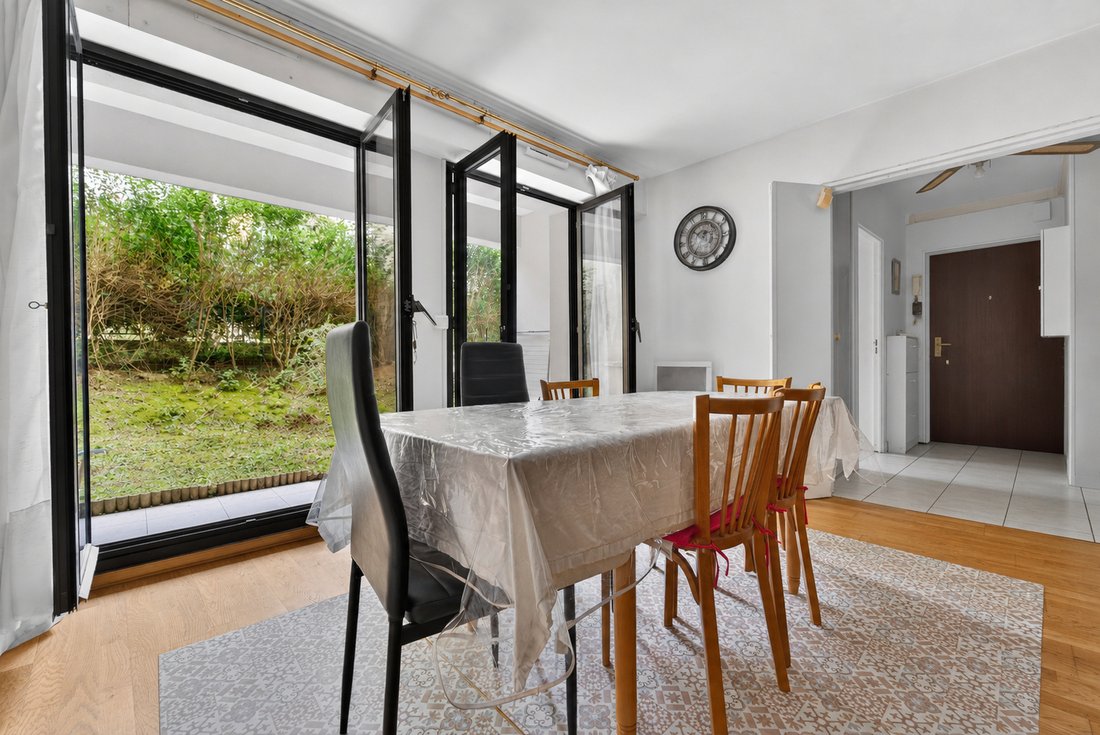 Apartment in Gambetta, Paris 20e Arrondissement, Paris 4 - 18059210