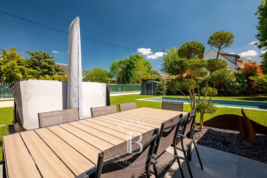 Maison à Jonchere-Malmaison-Saint Cucufa, Rueil-Malmaison, France 5 - 18055101