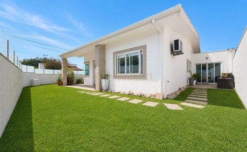 Villa in Arvore, Porto District, Portugal 1