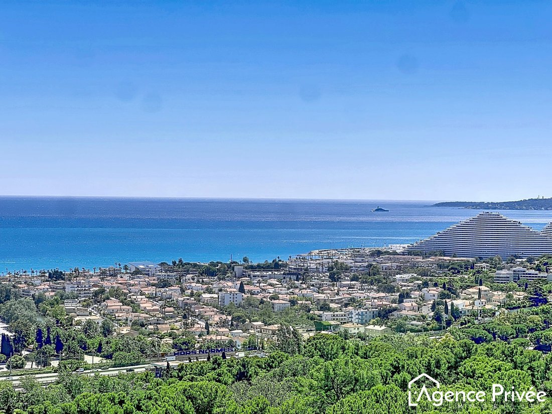 Apartment in Val de Cagne-Colline Route de Vence, Cagnes-sur-Mer, France 3 - 18059981