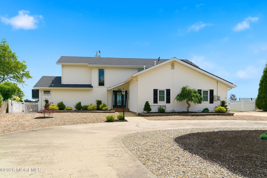 House in Little Egg Harbor Township, New Jersey, United States 5 - 18060142