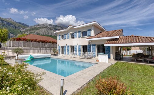 Casa a Bernin, Auvergne-Rodano-Alpi, Francia 1