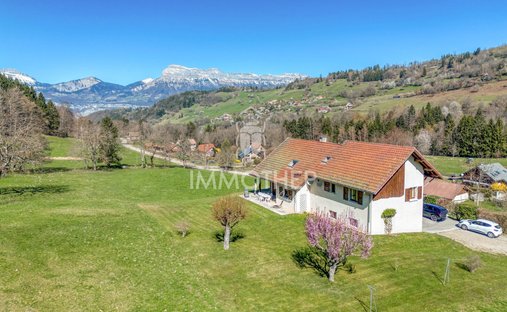 House in Laval-en-Belledonne, Auvergne-Rhône-Alpes, France 1