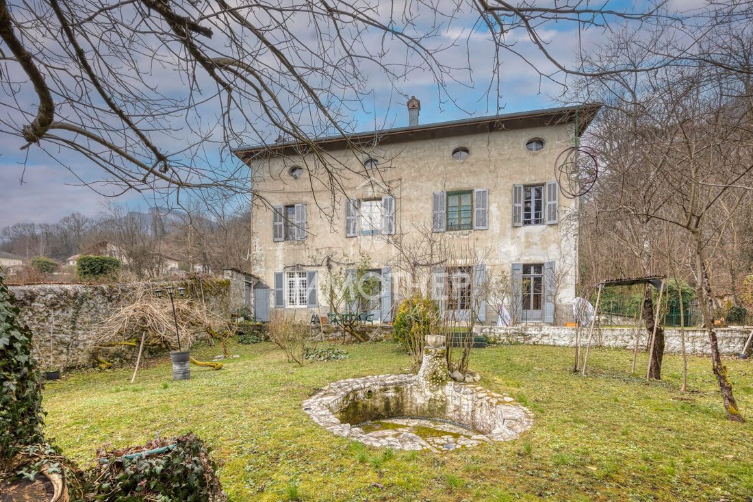 House in La Terrasse, Auvergne-Rhône-Alpes, France 1 - 16894690