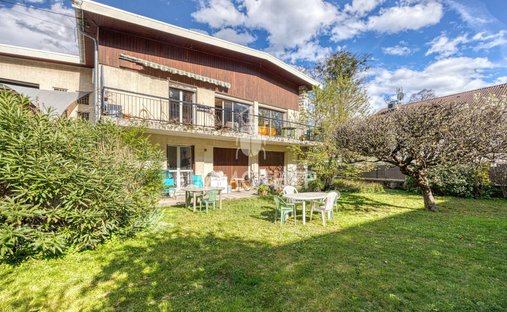 House in Le Bourg-Les Cotes, Sassenage, France 1