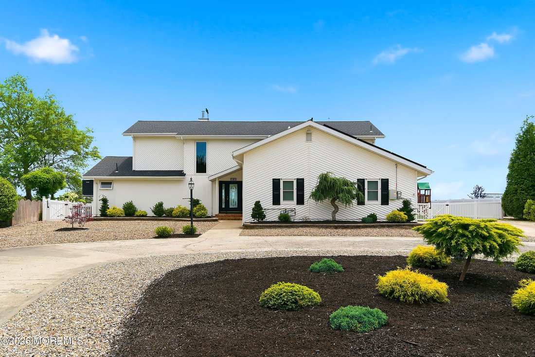 House in Little Egg Harbor Township, New Jersey, United States 1 - 18060142