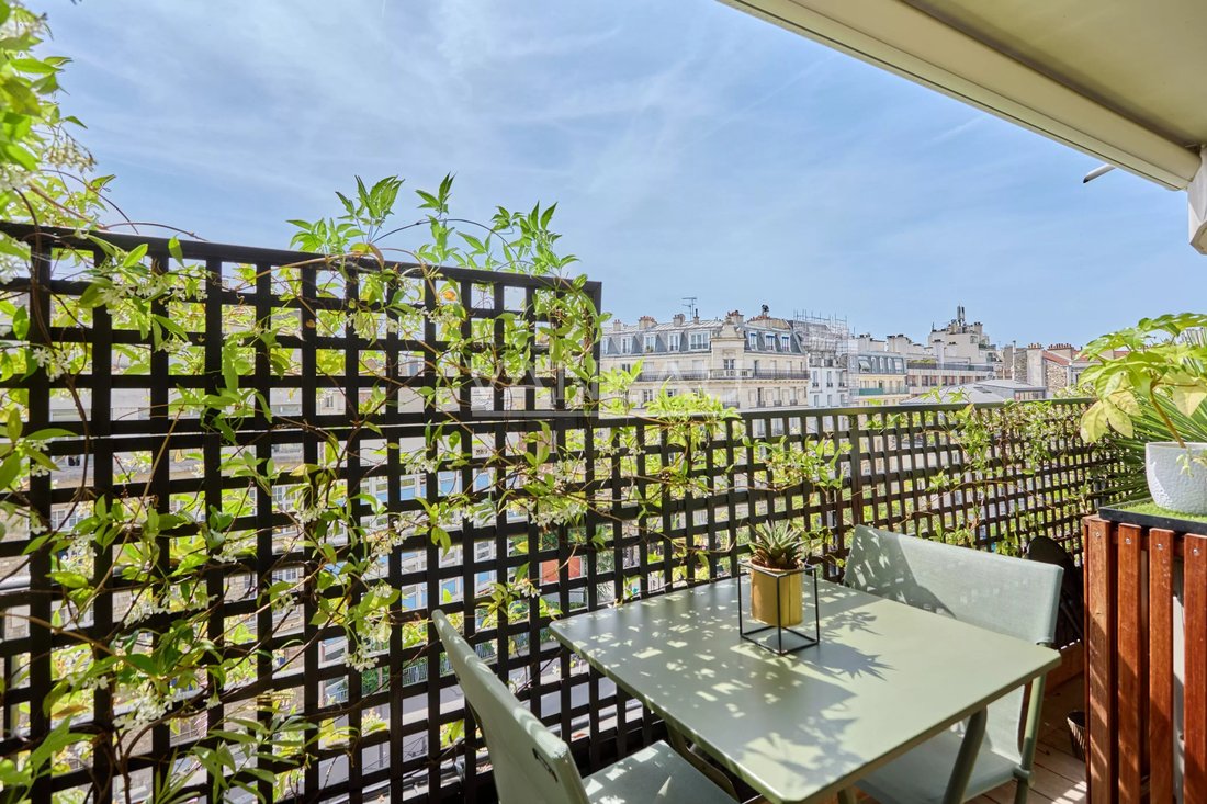Apartment in Auteuil Sud, Paris 16e Arrondissement, Paris 4 - 18060342