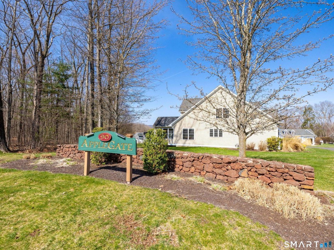 Condo in Southington, Connecticut, United States 4 - 18060616