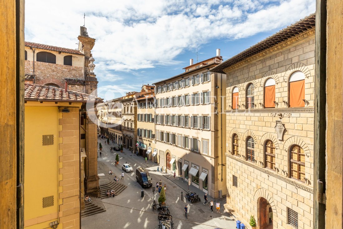 Penthouse in Center, Florence, Tuscany 2 - 18061084