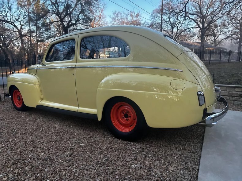 Sedan in Glendale, United States 5 - 18033795