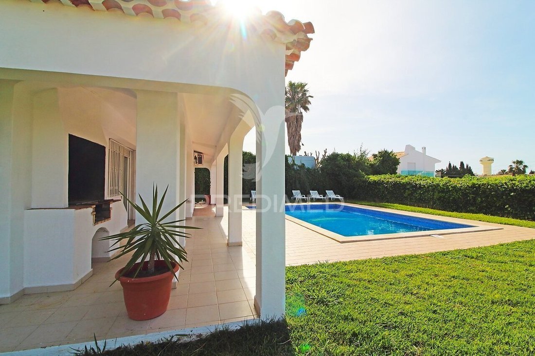 House in Olhos de Agua, Algarve, Portugal 2 - 18061124