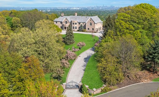 Montclair, New Jersey, United States 1