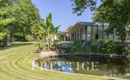 House in Saint-Aignan-Grandlieu, Pays de la Loire, France 1