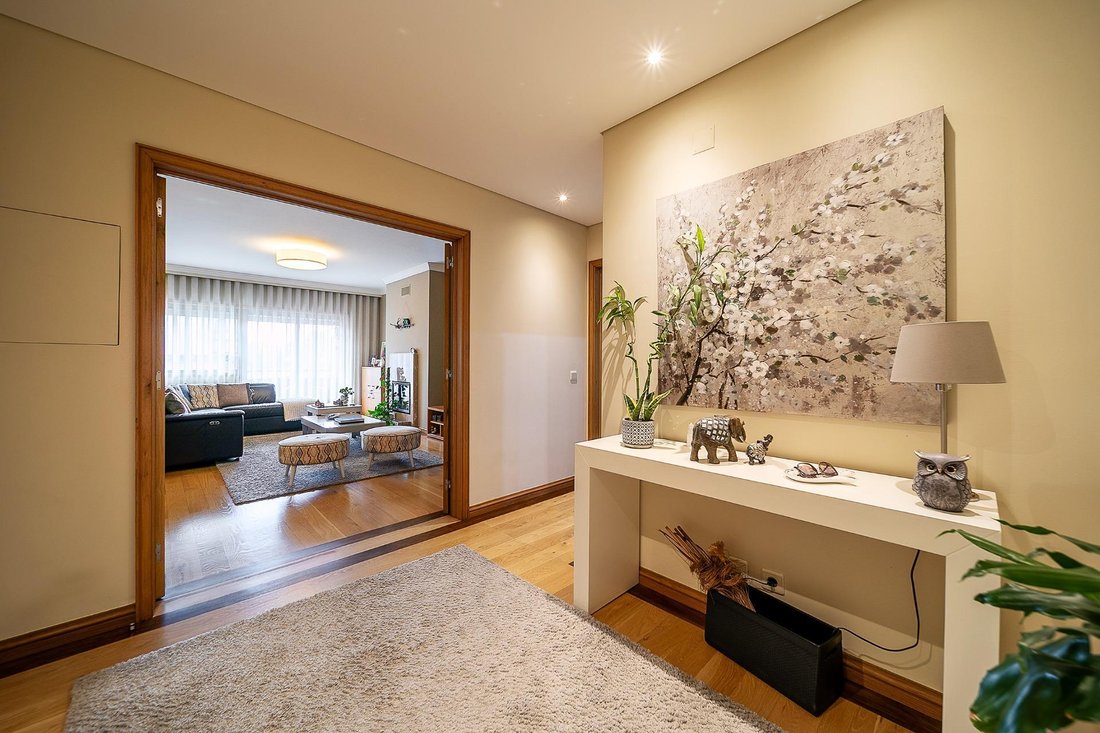 Apartment in Santa Marinha e Sao Pedro da Afurada, Porto District, Portugal 2 - 18061051