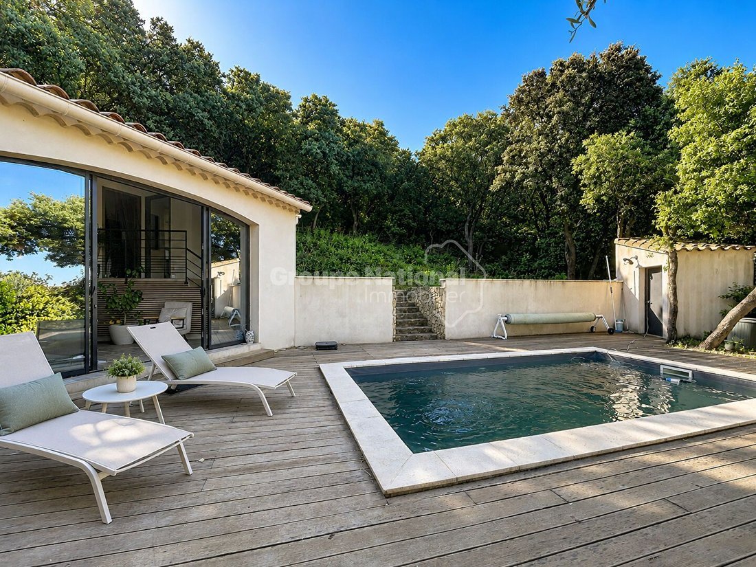 House in Châteauneuf-du-Pape, Provence-Alpes-Côte d'Azur, France 1 - 18060595