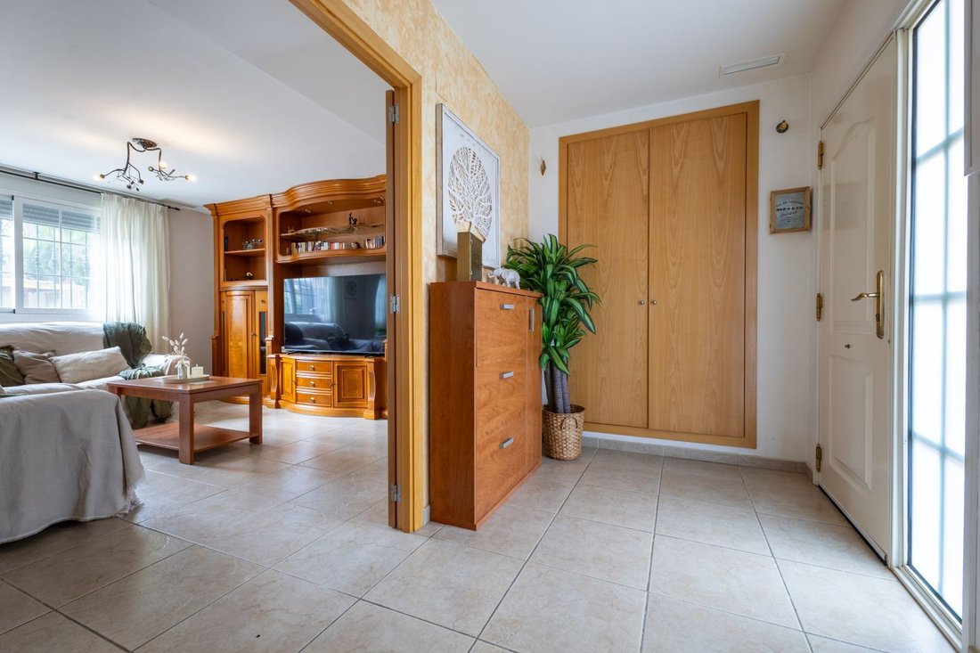 Villa in Paterna, Valencian Community, Spain 5 - 18060562