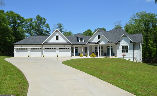 House in Euharlee, Georgia, United States 1