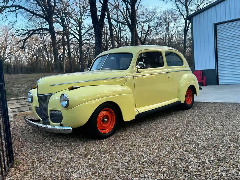 Sedan in Glendale, United States 1 - 18033795