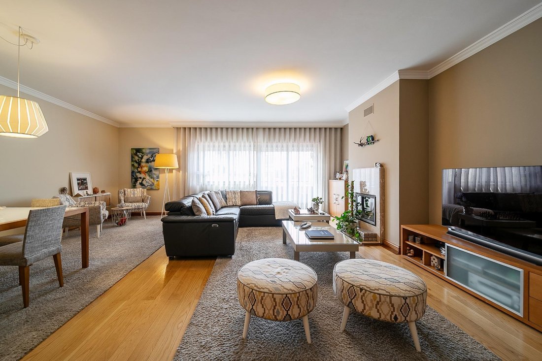 Apartment in Santa Marinha e Sao Pedro da Afurada, Porto District, Portugal 5 - 18061051