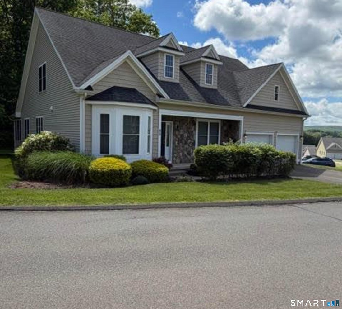Condo in Southington, Connecticut, United States 3 - 18060616