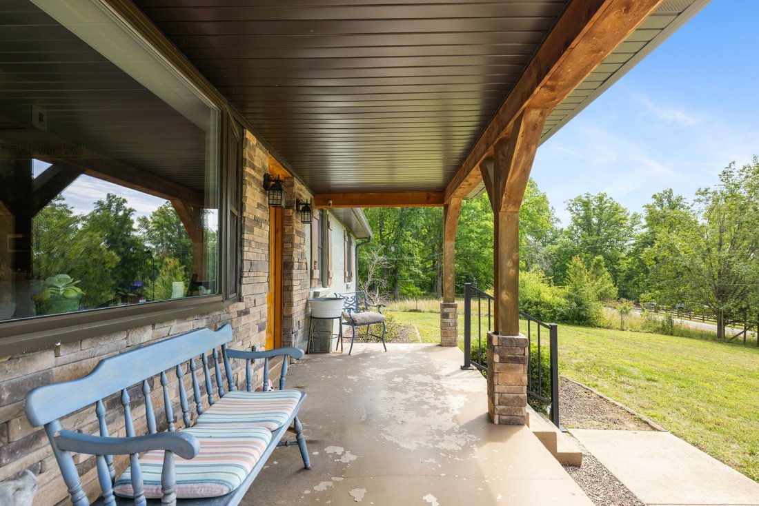 House in Bon Aqua, Tennessee, United States 5 - 18060661
