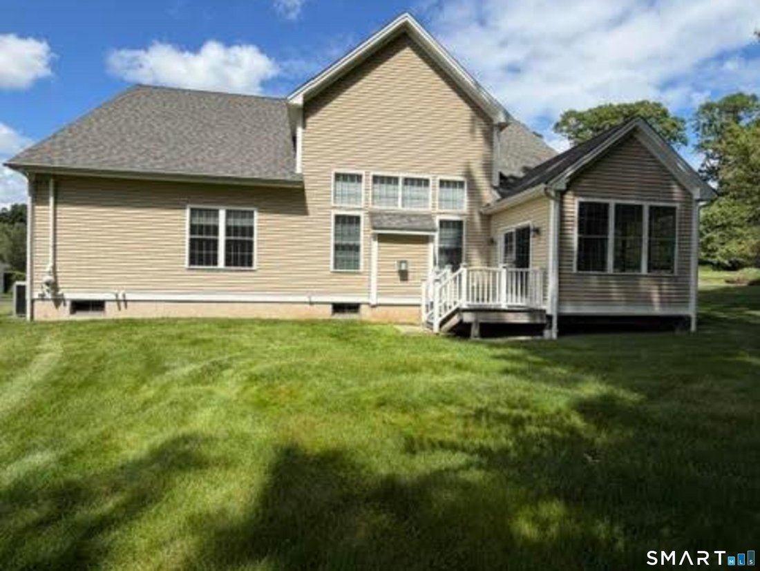 Condo in Southington, Connecticut, United States 2 - 18060616
