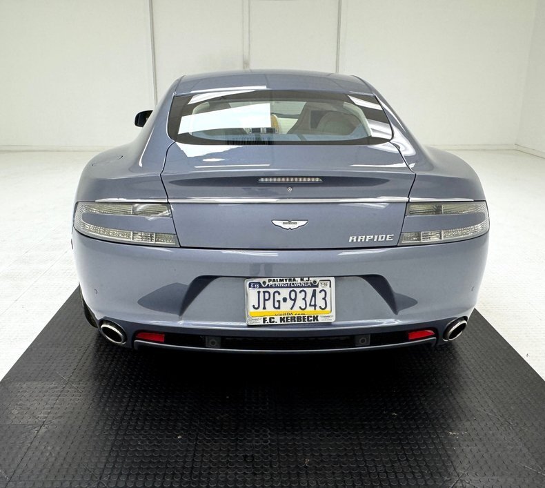 Sedan in Morgantown, United States 4 - 18060823