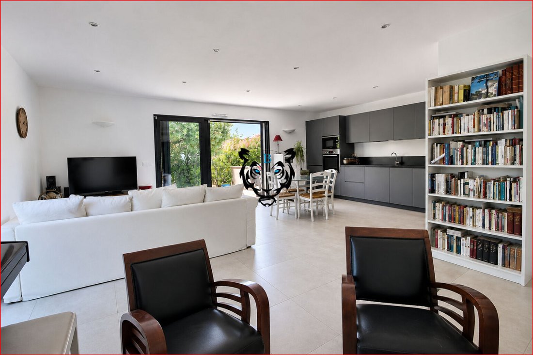 Apartment in Ecarts, Roquebrune-sur-Argens, France 3 - 18060454
