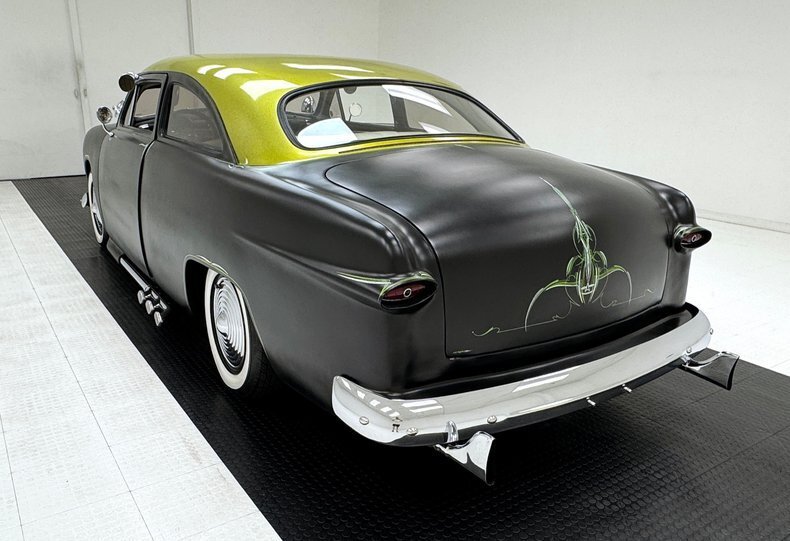 Sedan in Morgantown, United States 3 - 18060858