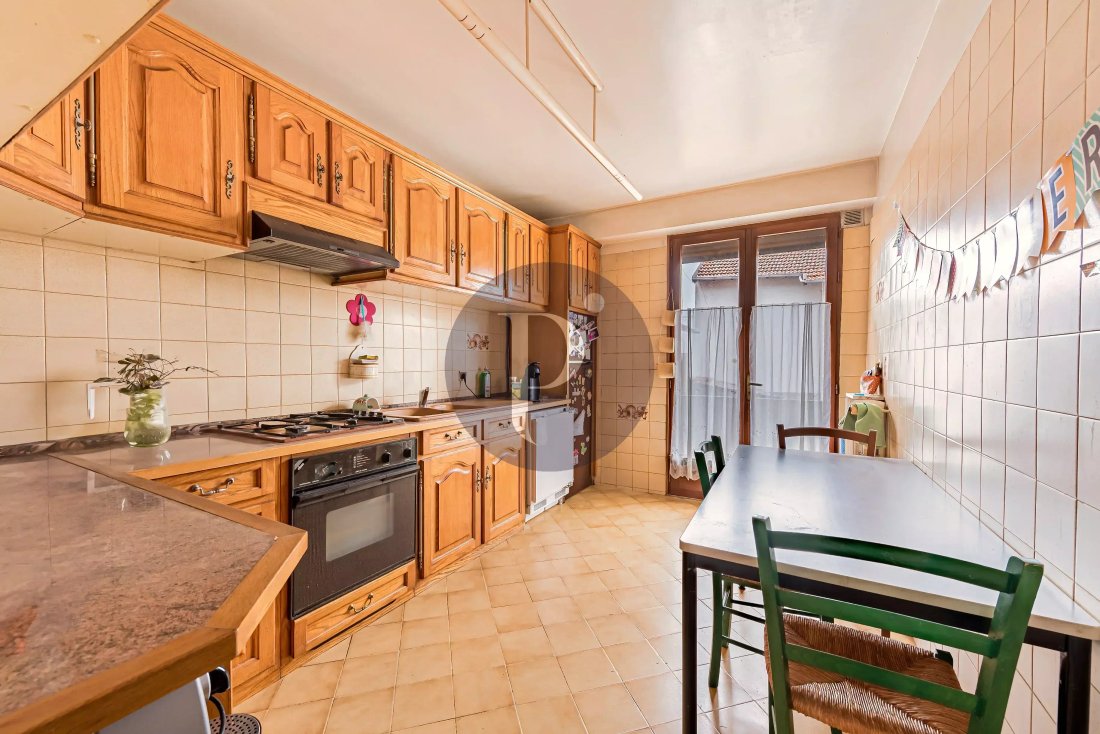 Casa a Barbusse, Arcueil, Francia 2 - 17802591