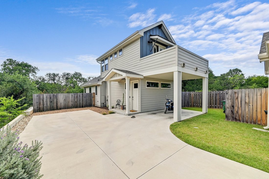 House in Austin, Texas, United States 2 - 18060862