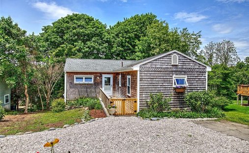 Little Compton, Rhode Island, United States 1