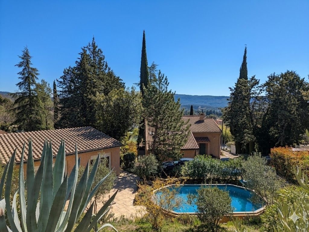 Maison à Villecroze, Provence-Alpes-Côte d'Azur, France 1 - 18060439