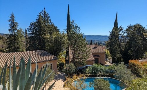 House in Villecroze, Provence-Alpes-Côte d'Azur, France 1