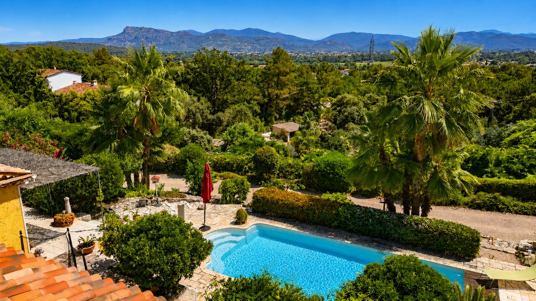 House in La Motte, Provence-Alpes-Côte d'Azur, France 2 - 16287433